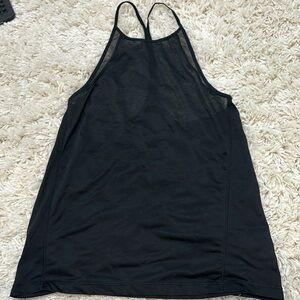 black lululemon tank top size 4